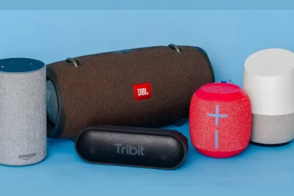 Smart Speakers vs. Traditional Speakers